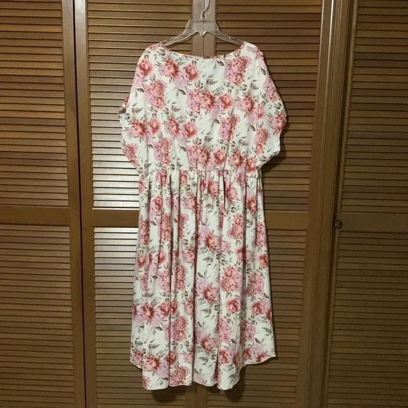 4X Cottagecore Lightweight Floral Hi-Low Pink and White Dress - Picture 3 of 5